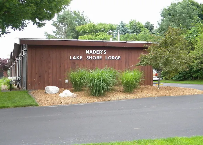 Nader'S Motel & Suites