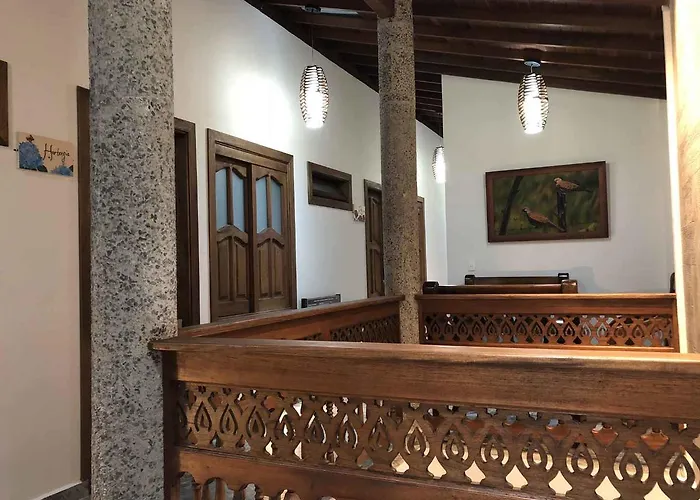 40 Amigos Hotel