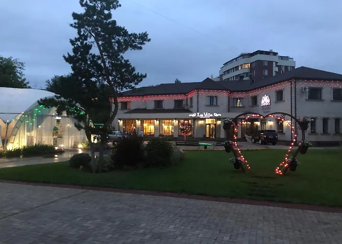 La Villa Park Hotel