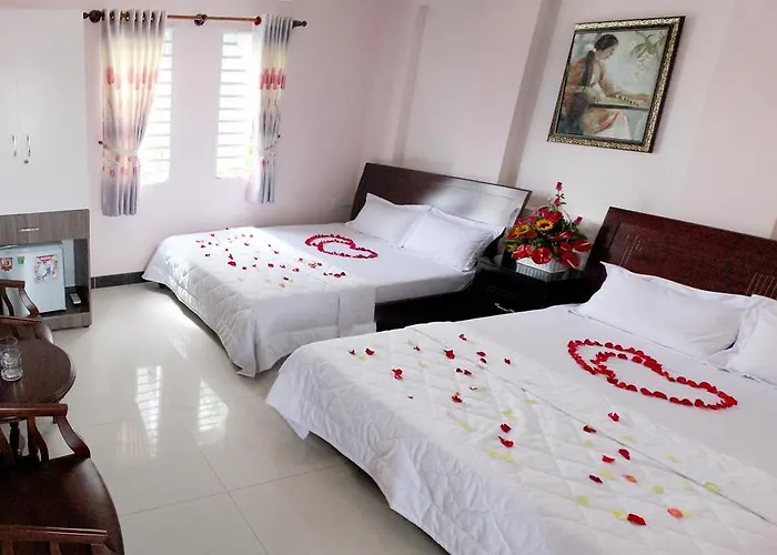 Ban Mai Hotel 66