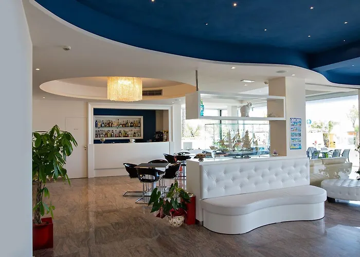 Hotel Altis
