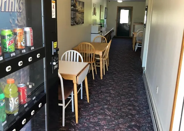 Village Inn Motel