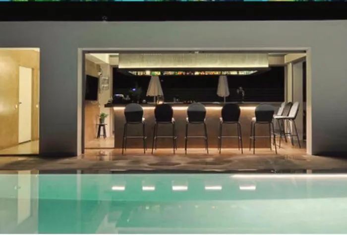 Natalie'S Hotel