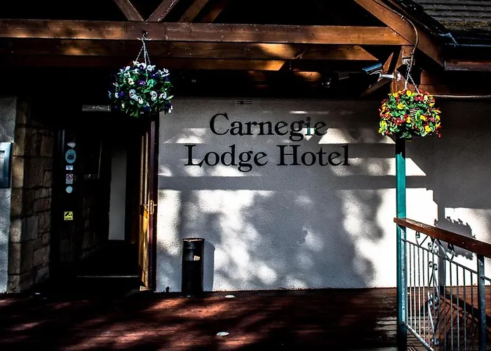 Carnegie Lodge