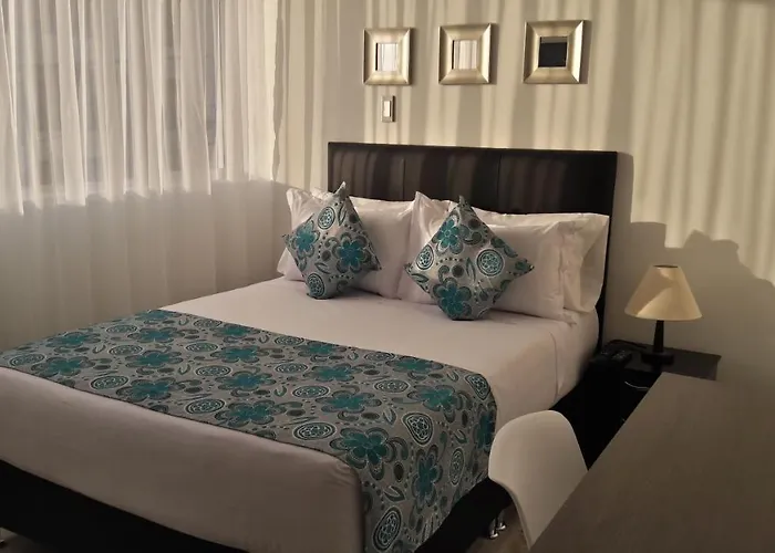 Hotel Rosales Plaza