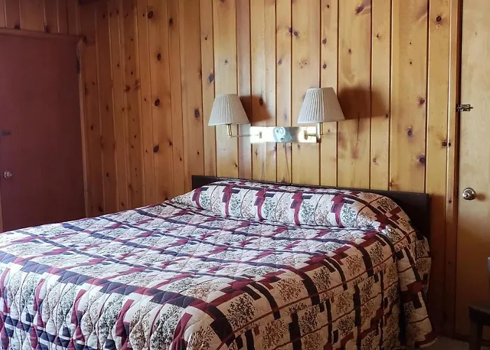Caribou Lodge And Motel