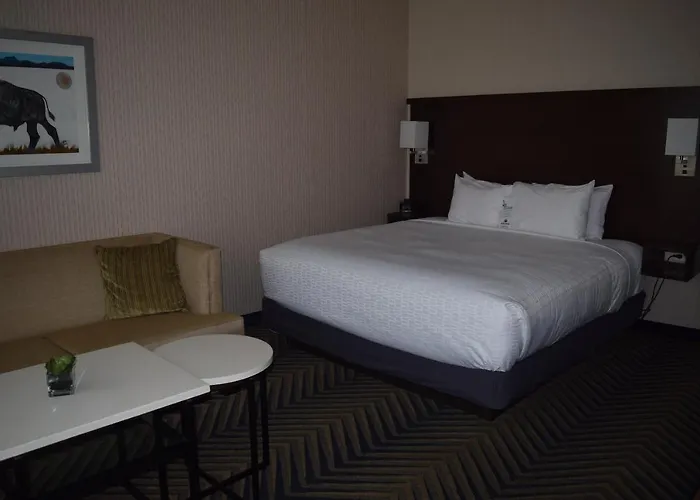 Comanche Red River Hotel & Casino