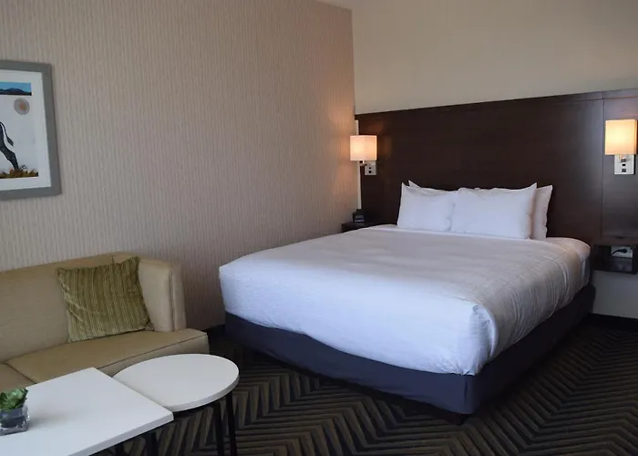 Comanche Red River Hotel & Casino