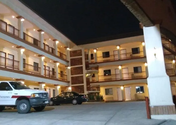 Hotel Colonial De Nogales