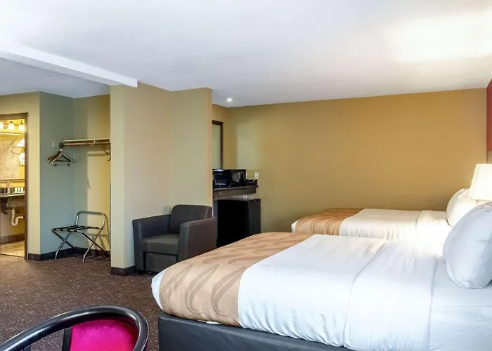 Aloha Inn & Suites