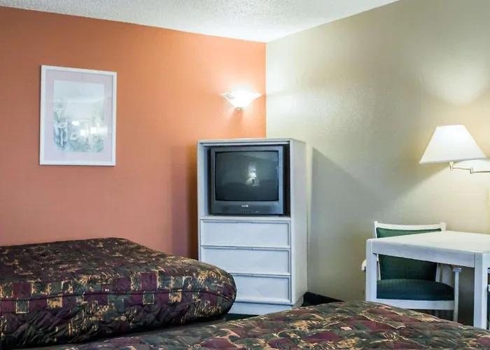 Rodeway Inn & Suites Haines City - Winter Haven