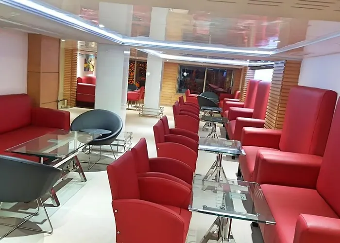 Hotel VELSATIS