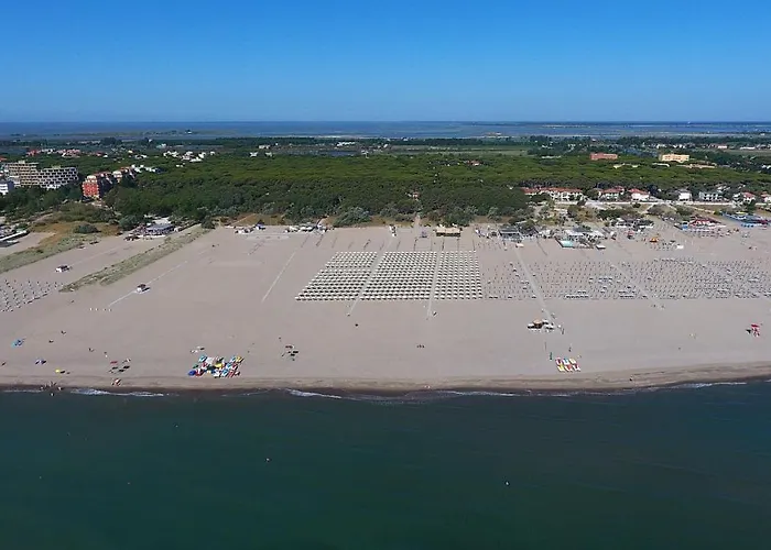 Albatross Mobile Homes On Camping Mare E Pineta