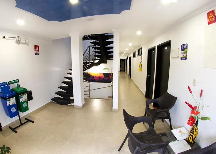 Hotel Embajador Del Llano