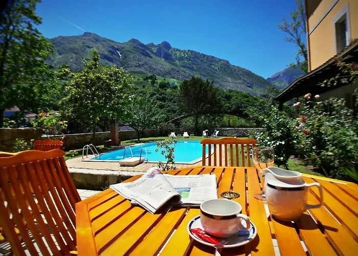 Hotel Picos De Europa