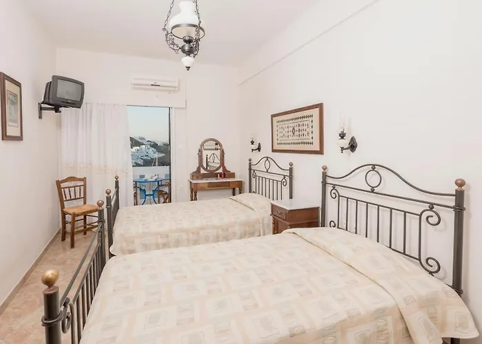 Yalos Rooms