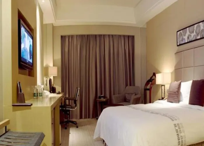 Howard Johnson By Wyndham Changshan Lake Plaza Changle