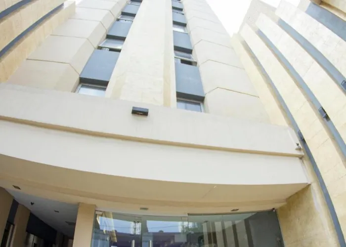 Hotel Confianza