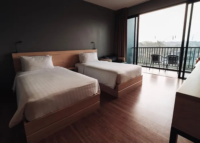 Riverawan Hotel
