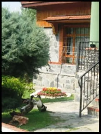Oylat Village Inn Thermal Springs
