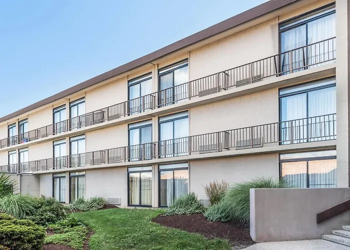 Howard Johnson By Wyndham Milford/New Haven