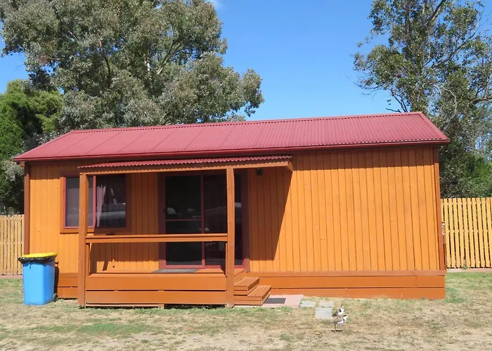 Latrobe Mersey River Cabin And Caravan Park