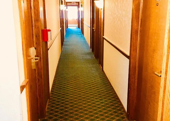 Lancaster Welcome Inn