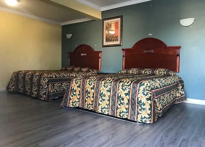 Colony Inn Motel