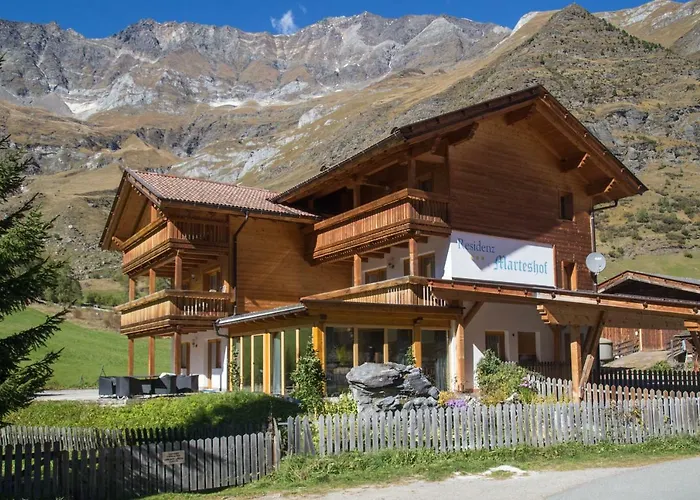 Apparthotel Marteshof Pfelders