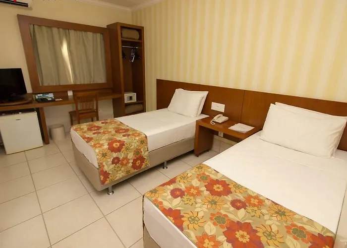 Gelps Hotel