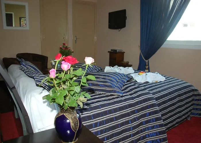 Ambassy Hotel