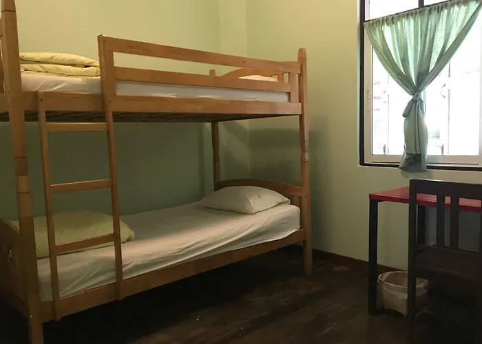 Baan Bua Guest House
