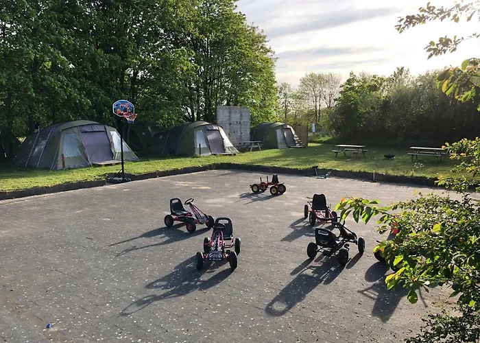 Hestkaer Family Rooms Summer Camp