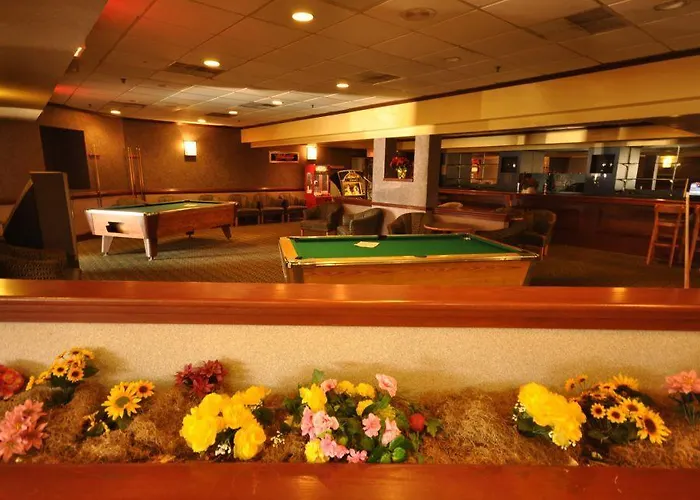 The Moraine Inn Suites & Conference Center