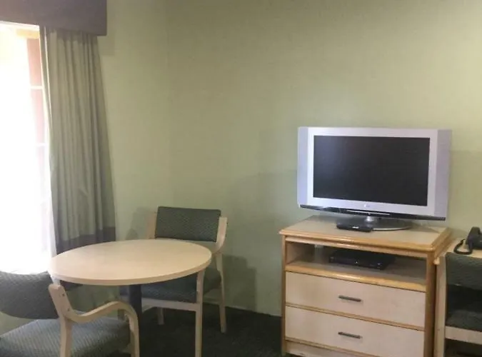 Budget Inn - Laytonville