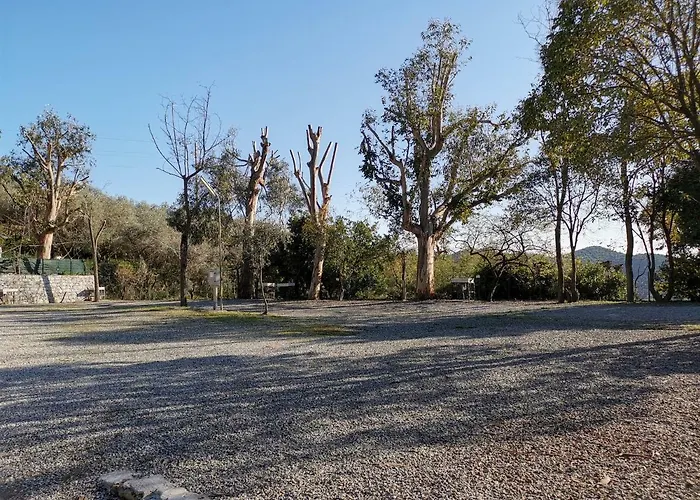 Camping Mare Monti