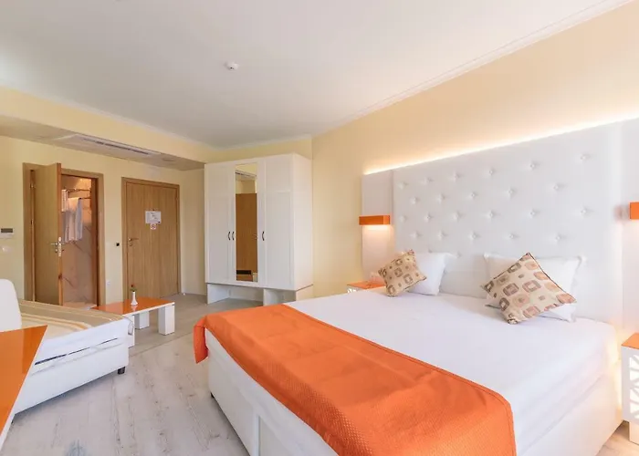 Serenity Bay Hotel