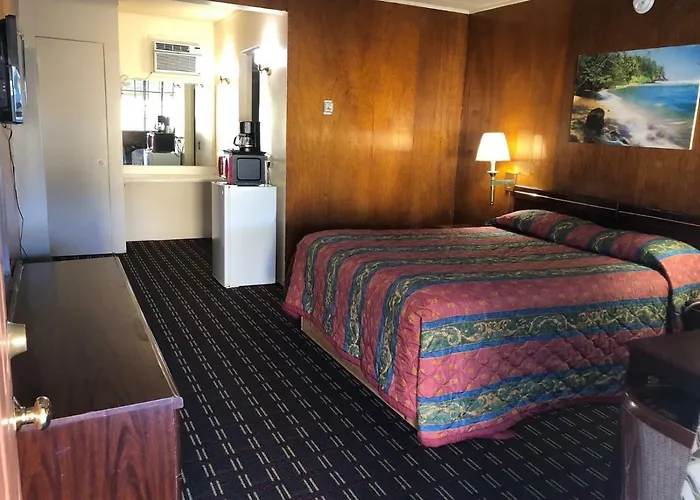 Edgewood Motel