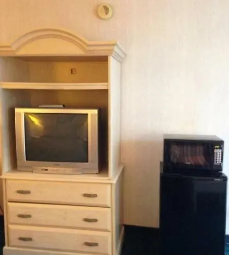 Royal Inn Columbia/Fort Jackson