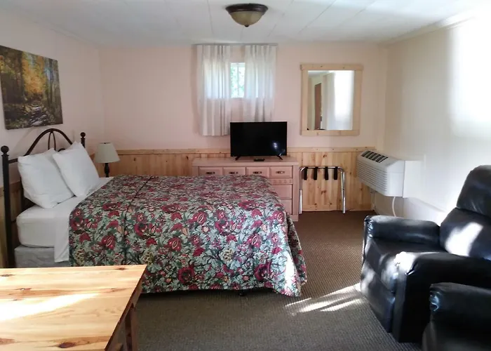 Riverbend Lodging