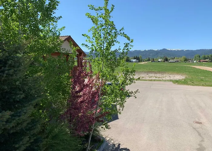 Teton Valley Motel