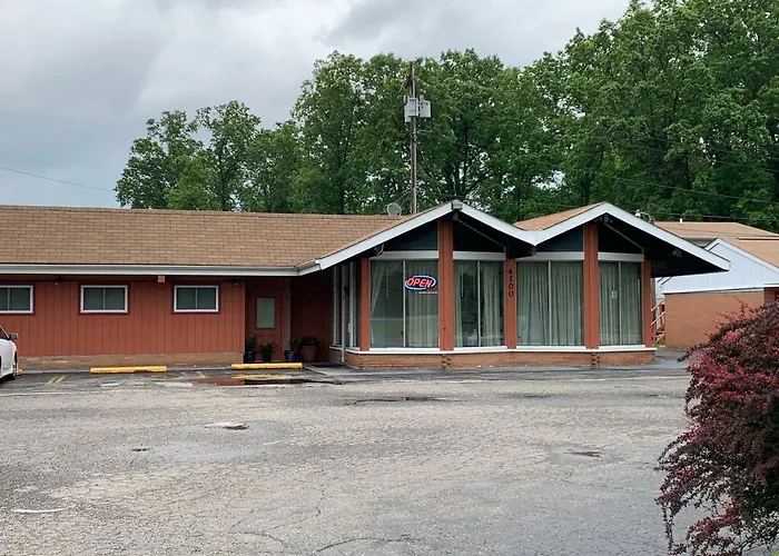 Budget Lodge Newton Falls