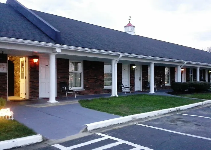 The Hometown Inn