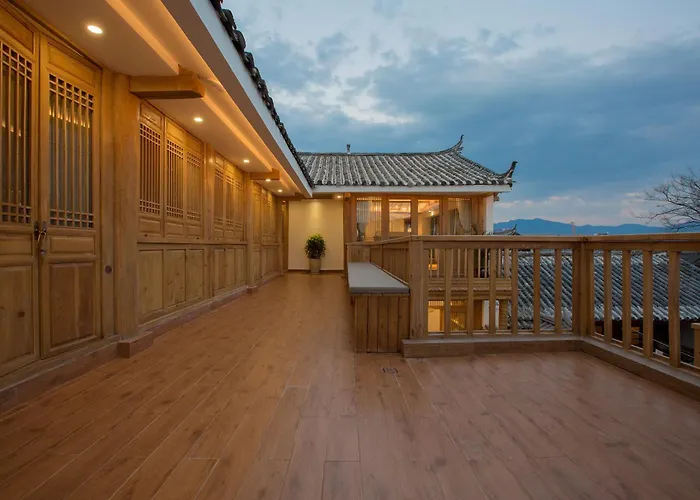 Jianshe Inn