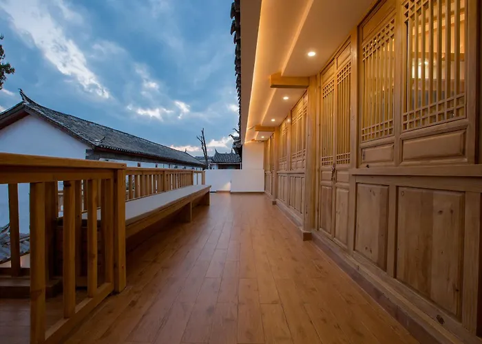 Jianshe Inn