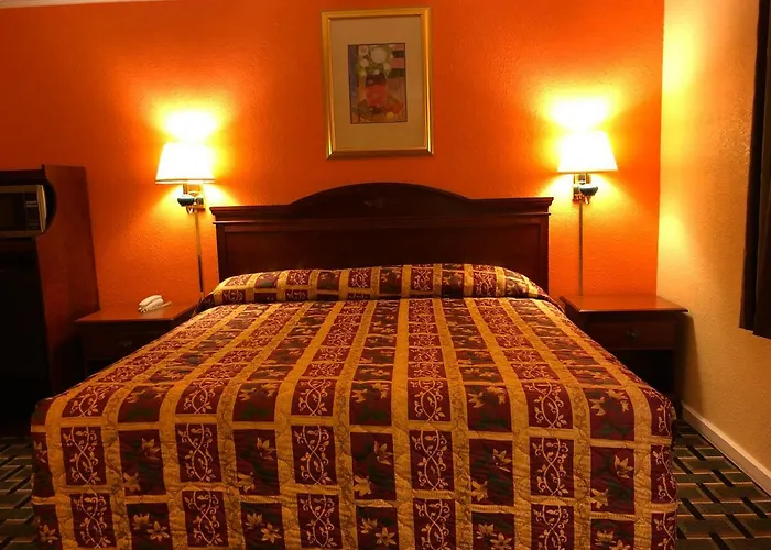 Deluxe Inn