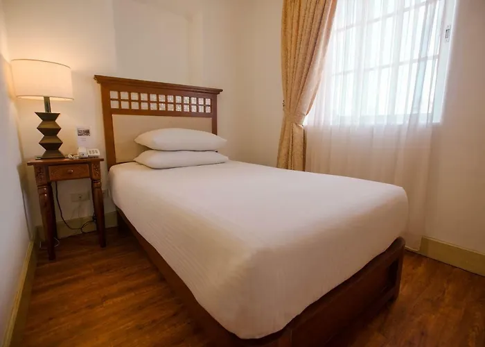 Hotel Emilia