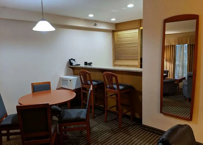 Surestay Hotel By Best Western Chilliwack