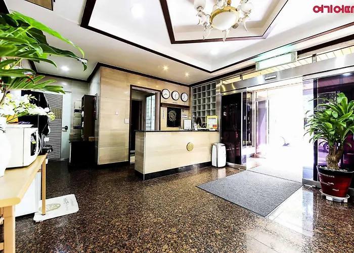 Goodstay Grand Motel Chuncheon
