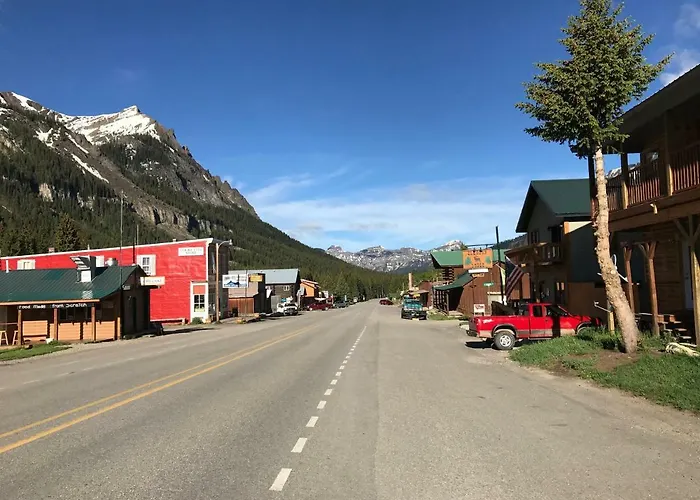 Elk Horn Lodge Motel And Cabins